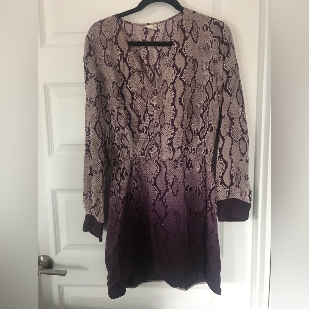 Parker dress size L large purple snake